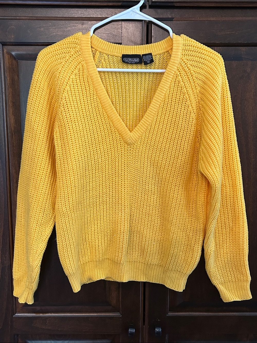 1970’s Sz S Gotham Women's V-Neck Knit Sweater - Yellow